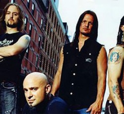 Οι Disturbed ετοιμάζουν dvd 