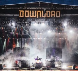 Οι headliners και τα πρώτα ονόματα του Download Festival 2015