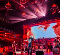 Oι Dream Theater παρουσιάζουν ζωντανά το νέο δίσκο τους "The Astonishing"