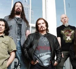 Οι Dream Theater επισκέπτονται αμερικανική βάση στη Γερμανία