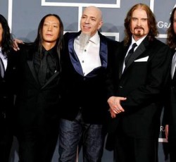 Δείτε το "Pull Me Under" από το νέο DVD των Dream Theater