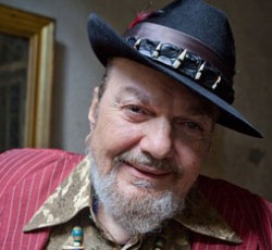 Ο Dr. John τζαμάρει με τον Dan Auerbach (The Black Keys) 