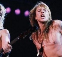 Οι Duff McKagan's Loaded θα «ανοίξουν» συναυλίες των Guns N' Roses 
