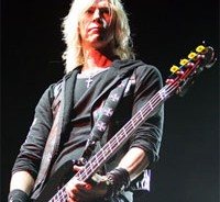 Οι Velvet Revolver αφήνουν τη μοίρα να αποφασίσει για το νέο τους τραγουδιστή 