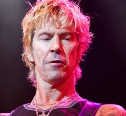 Duff McKagan: «Οι Velvet Revolver έχουν ηχογραφήσει τραγούδια με τον Corey Taylor» 