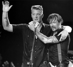 Οι Eagles Of Death Metal επιστρέφουν στο Παρίσι 