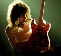 Η κιθάρα του Eddie Van Halen σε μουσείο 