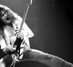 Ο Eddie Van Halen σε επείγουσα χειρουργική επέμβαση 