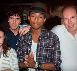 Johnny Marr, Dave Stewart και Hans Zimmer αναλαμβάνουν τη μουσική του "The Amazing Spider-Man 2" 