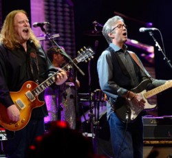 Δείτε νέα video από Eric Clapton, The Temperance Movement και Striker 