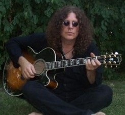 Ο πρώην τραγουδιστής των Trouble, Eric Wagner, κυκλοφορεί νέο δίσκο με τους Blackfinger. Ακούστε το πρώτο δείγμα 