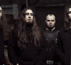 Οι Evile εκπλήσουν φανατικό οπαδό τους με έναν ιδιαίτερο τρόπο 