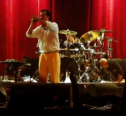 Νέο τραγούδι από τους Faith No More; 