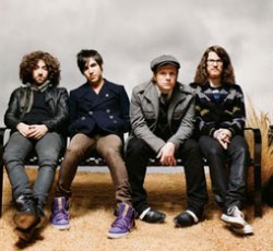 Εκπρόσωπος της UNICEF o Pete Wentz 