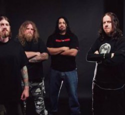 Νομικά μπλεξίματα στους Fear Factory 