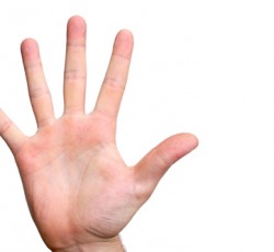 Νιγηριανή μουσικός προτείνει δραστική λύση κατά της πειρατείας 