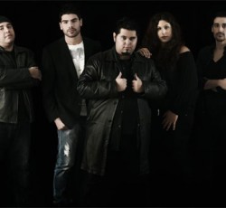 Οι Floating Worlds παρουσιάζουν το πρώτο επίσημο video clip τους 