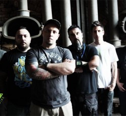 Οι Fly By Wire προσφέρουν εφαρμογή για iPhone & Android 