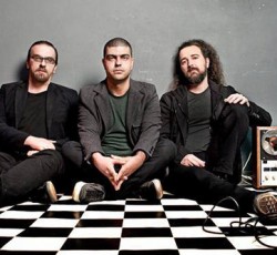 Οι Fool In The Box unplugged στο Six D.O.G.S. 