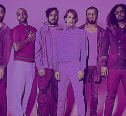 Τέλος μέχρι νεωτέρας για τους Foxy Shazam 