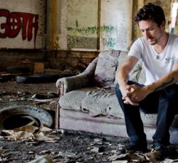 Δείτε το βιογραφικό ντοκιμαντέρ του Frank Turner, "The Way I Tend To Be" 