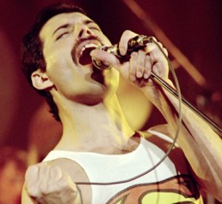 Κι άλλο εμπόδιο στην ταινία για τον Freddie Mercury