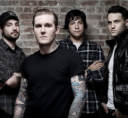 Οι Gaslight Anthem καλούν τον ηθοποιό Ryan Gosling να περιοδεύσει μαζί τους 