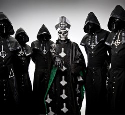 Απεικόνιση οργίου στο artwork καθυστερεί την κυκλοφορία του νέου δίσκου των Ghost 