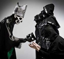 Δονητής στο σχήμα του τραγουδιστή των Ghost 