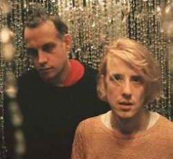 «Ολόφρεσκο» video clip για το "My Ma" των Girls 