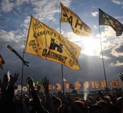 Glastonbury Festival: «Έκλεισαν» τα μεγάλα ονόματα και για το 2016! 