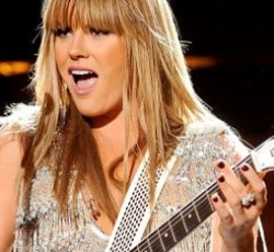 Η Grace Potter ξεπερνά τους Beatles στο iTunes και προκαλεί παροξυσμό στην εμφάνιση της σε τηλεοπτική εκπομπή 