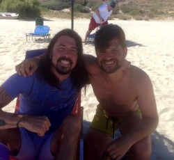 Και ο Dave Grohl ήταν στη Μύκονο!
