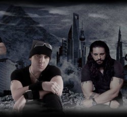 Lyric video για το "Let The Rain" των Hannibal 