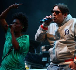 Reunion με την original σύνθεση από τους Happy Mondays 