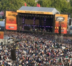Το Hard Rock Rising δίνει την ευκαιρία σε όλα τα ανερχόμενα ελληνικά συγκροτήματα να ανέβουν στη σκηνή του Hard Rock Calling 2012 