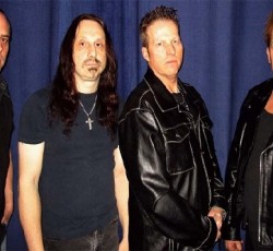 Heathen's Rage: Με τους Mike LePond (Symphony X) και Alan Tecchio (Watchtower) στο live της Αθήνας 