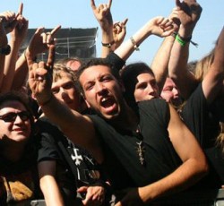 Πανεπιστημιακή μελέτη πάνω στο φαινόμενο της heavy metal κοινότητας 