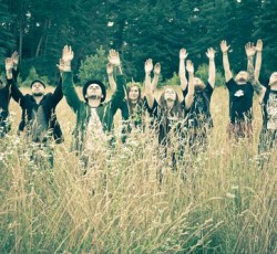 Οι Hexvessel διασκευάζουν Yoko Ono 