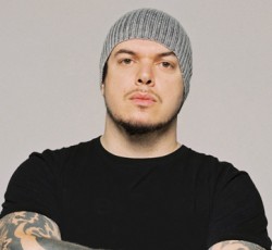 «Εκφυλίζεται το όνομα των Sepultura» 