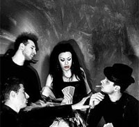 In Comma το support των Gathering στην Αθήνα 