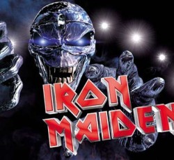 Οπαδοί των Iron Maiden ηλικίας 71 και 81 ετών βάζουν το "Afraid To Shoot Strangers" στο τέρμα και διώκονται από τον νόμο 