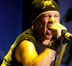 Επανακυκλοφορία του "Maiden England" με επιπλέον υλικό 