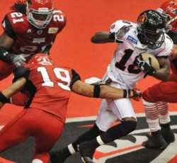 O Vince Neil των Motley Crue αγοράζει επαγγελματική ομάδα αμερικανικού ποδοσφαίρου 