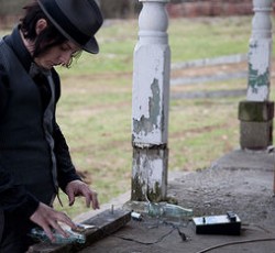 Ο Jack White σε νέο project με γεύση από... spaghetti 