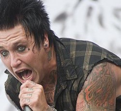 Ένα βήμα πριν την αυτοκτονία βρέθηκε ο Jacoby Shaddix των Papa Roach 