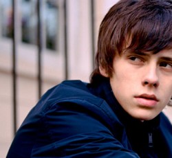 Jake Bugg: «Ο κόσμος δεν καταλαβαίνει ότι είμαι απλά ντροπαλός» 