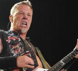 Metallica: «Ποτέ δεν απαγορεύσαμε στον αμερικανικό στρατό να χρησιμοποιεί τη μουσική μας» 