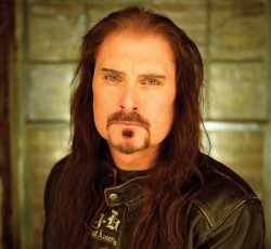 Νέο προσωπικό album για τον James Labrie - Δείτε όλες τις λεπτομέρειες 