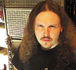 Βοηθήστε τον πρώην κιθαρίστα των Testament να νικήσει τον όγκο στον εγκέφαλο 